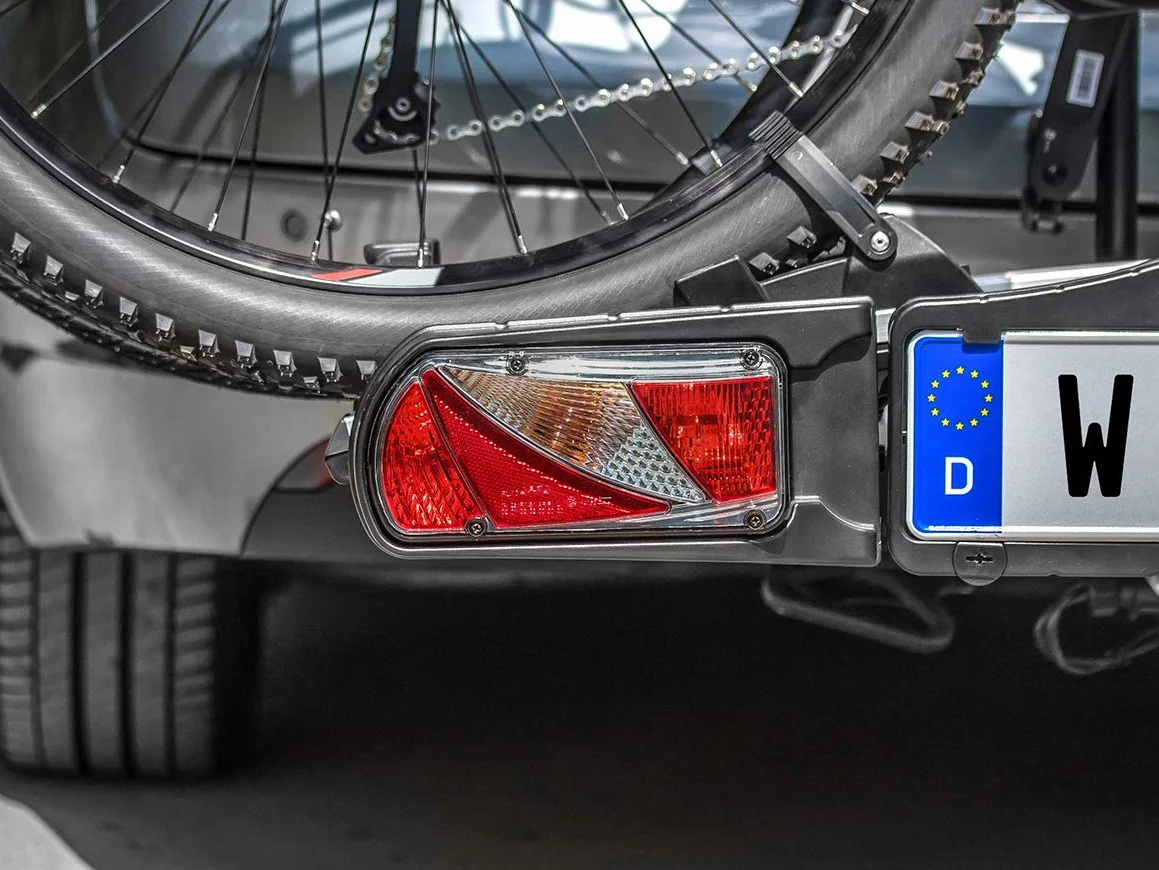 EUFAB 11541 Zapasowa lampa tylna lewa kompletna do bagażnika rowerowego EUFAB i LAS od 2014 r