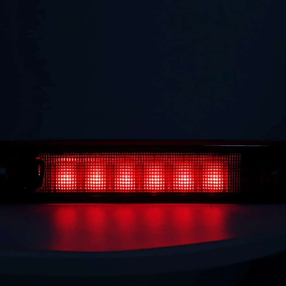 Led High Mount Trzecie Tylne światło Stopu Tylna Lampa Do Jeep Grand Cherokee 2005-2010